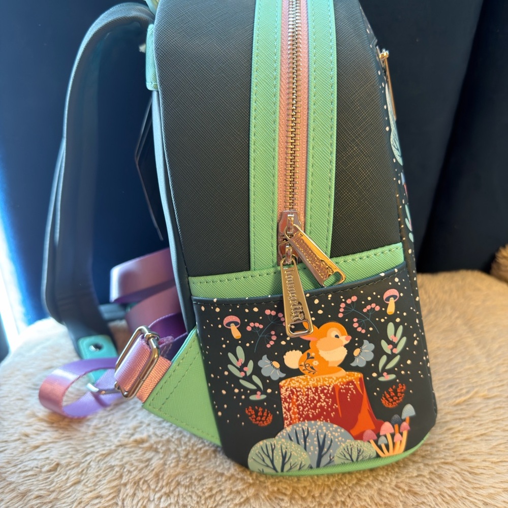 Loungefly Disney Bambi Folk Floral Green
Mini Backpack and wallet set. - Picture 3 of 7